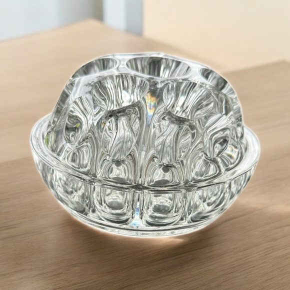 19 Hole Crystal Frog - Picture 2 of 4